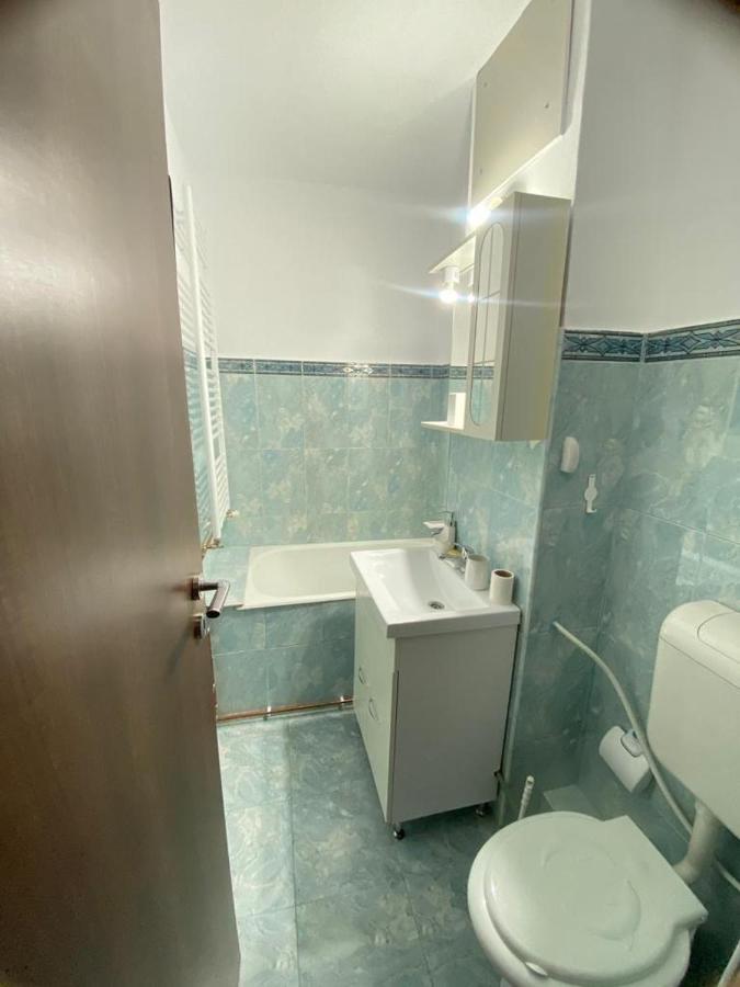 Gheorghe Lazar Nest Apartament *